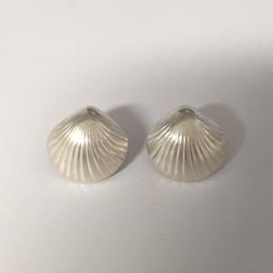 ND sterling 1" shell pierced earrings